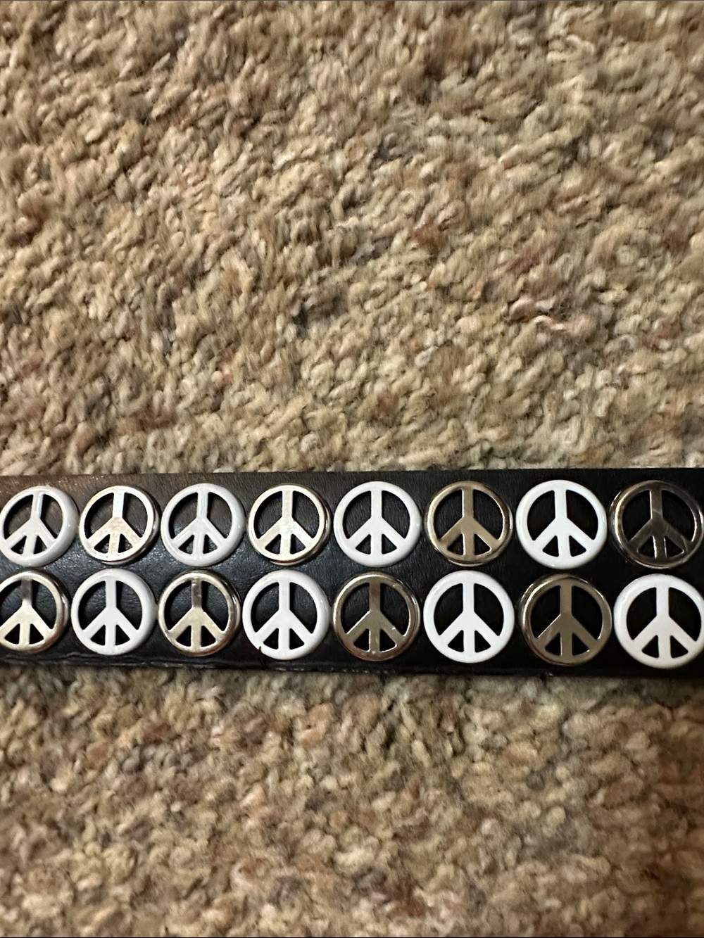 Peace Sign Belt - Picture 4 of 4